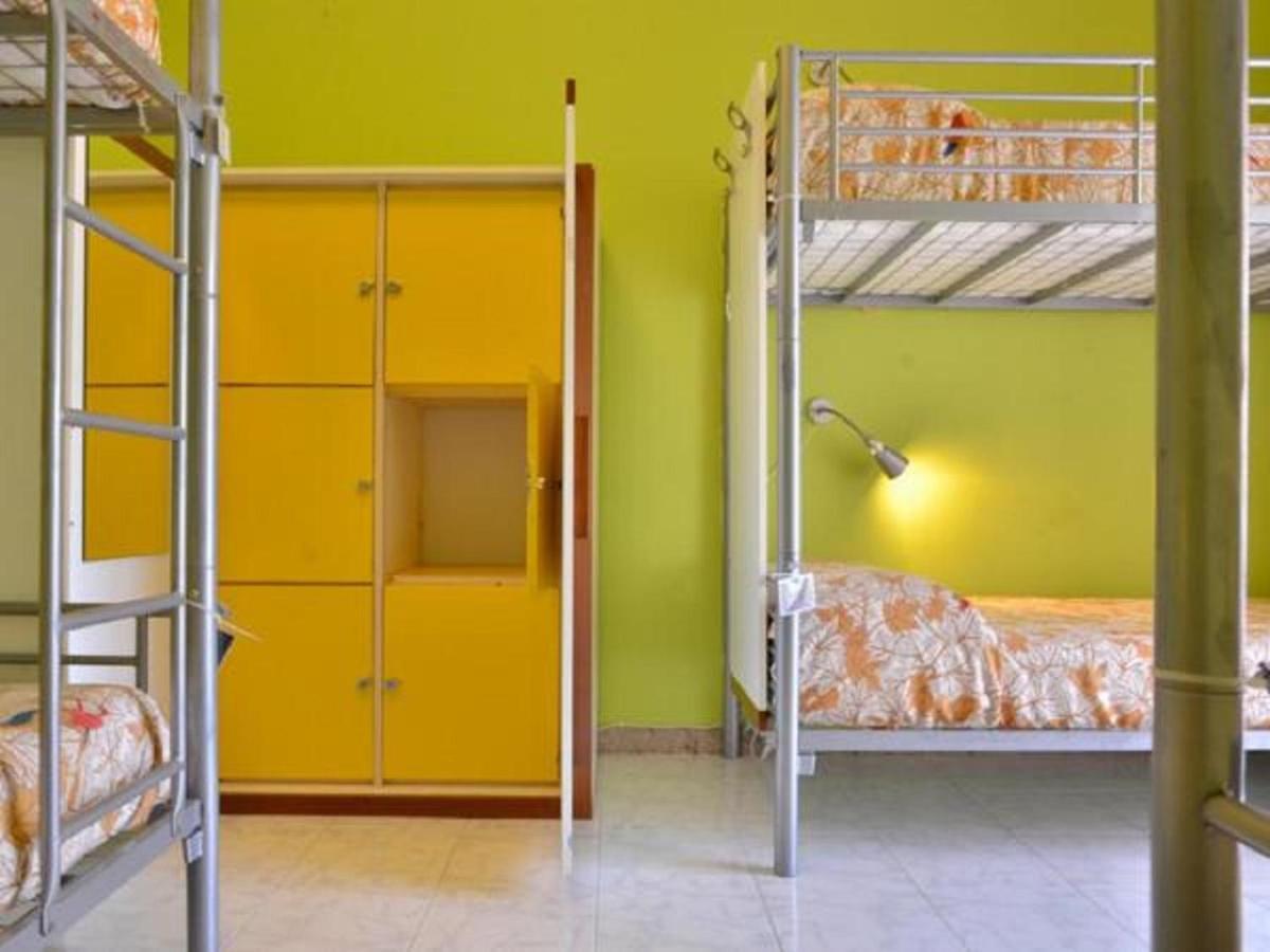 Gianni House Backpackers Hostel Giardini Naxos Exterior photo